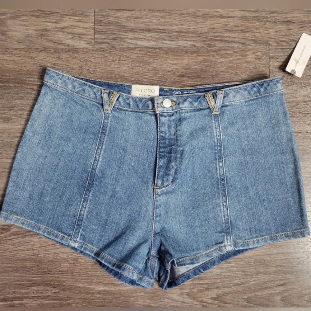 NWT Anthropologie Pilcro Low Rise Denim Micro Jean Shorts Cheeky Hot Pants 29